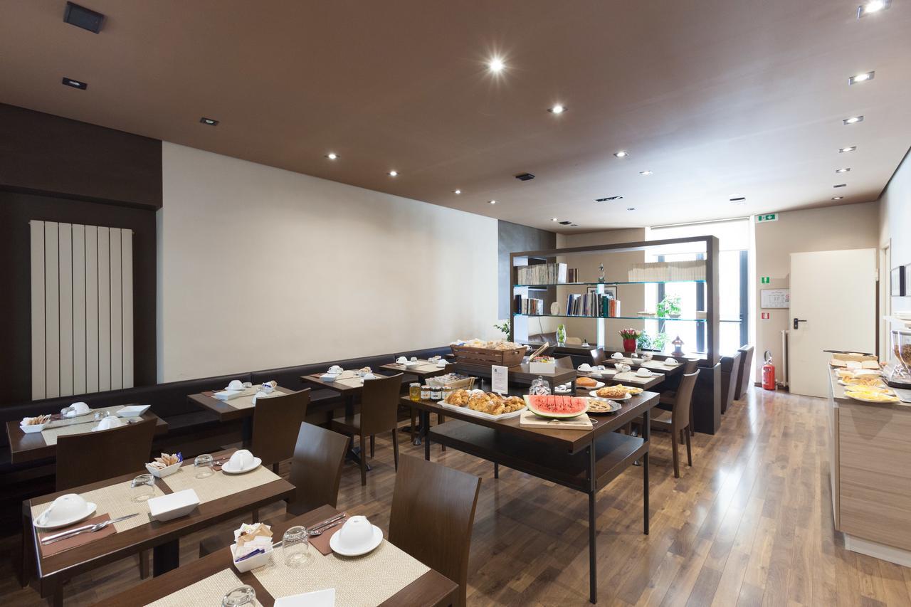 Cuneo Hotel المظهر الخارجي الصورة